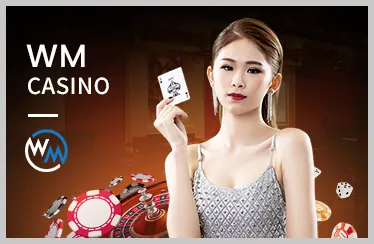 Màn hình game slot với biểu tượng quay và tiền vàng